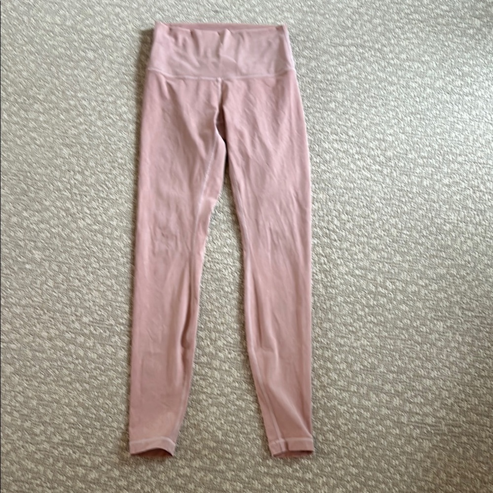 Lululemon Wunder Under Diamond Dye 25” leggings. Size 4